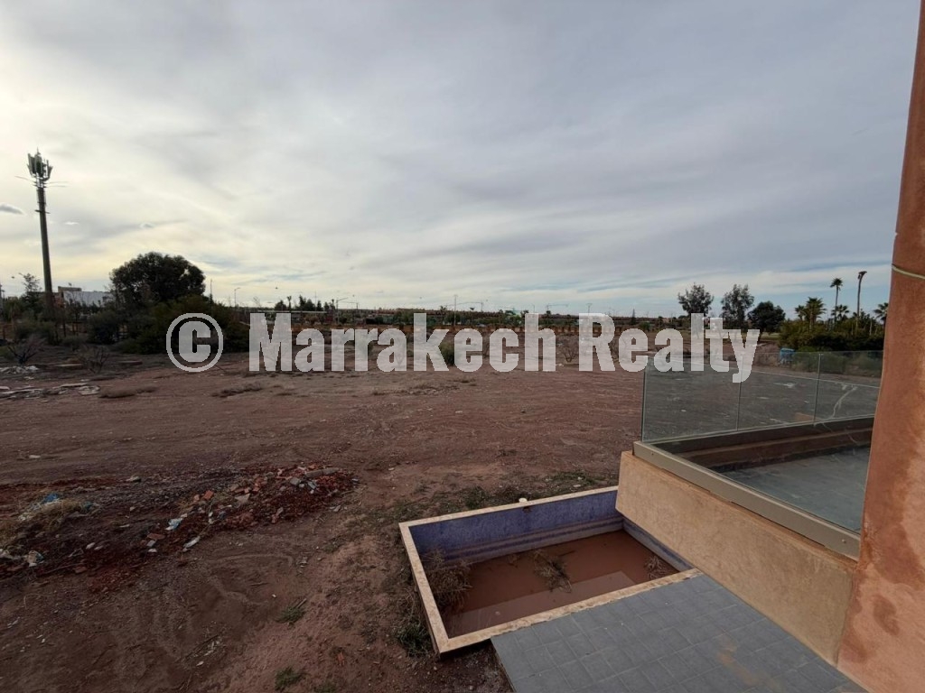 Villa Semi-Finie À Vendre à Argan Golf Resort