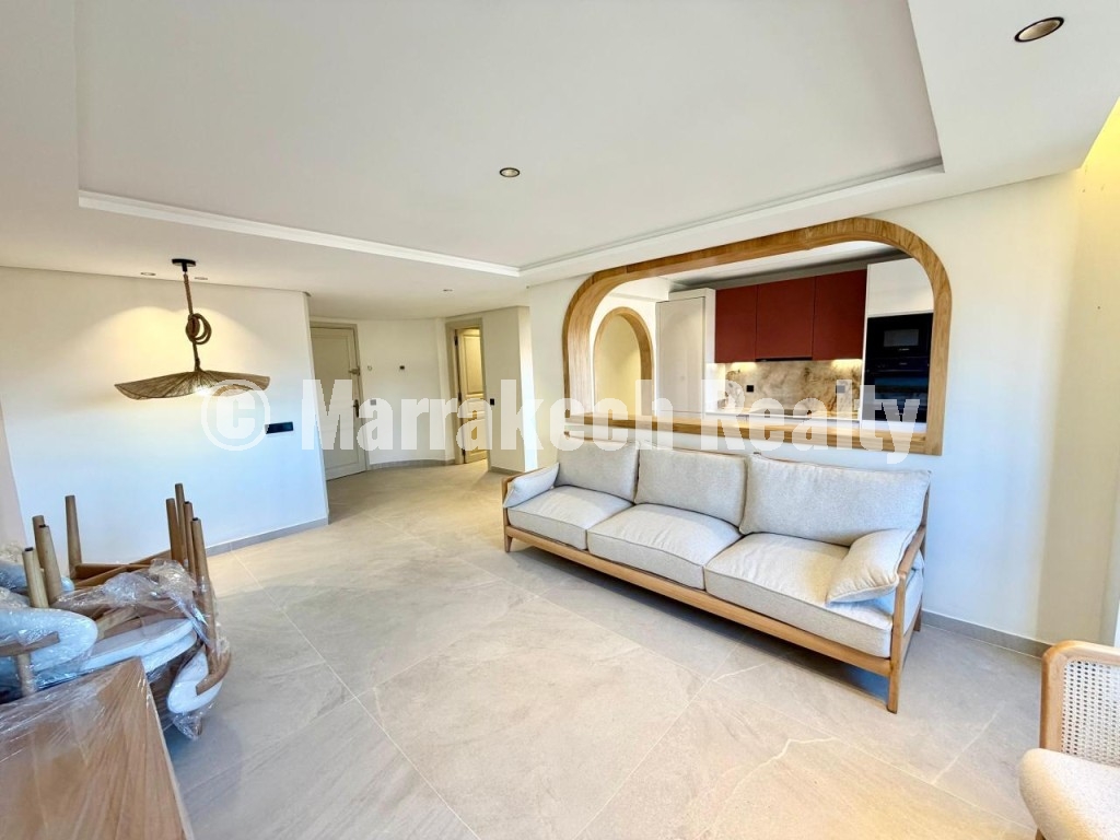 Modern 2-bedroom apartment for rent in Hivernage