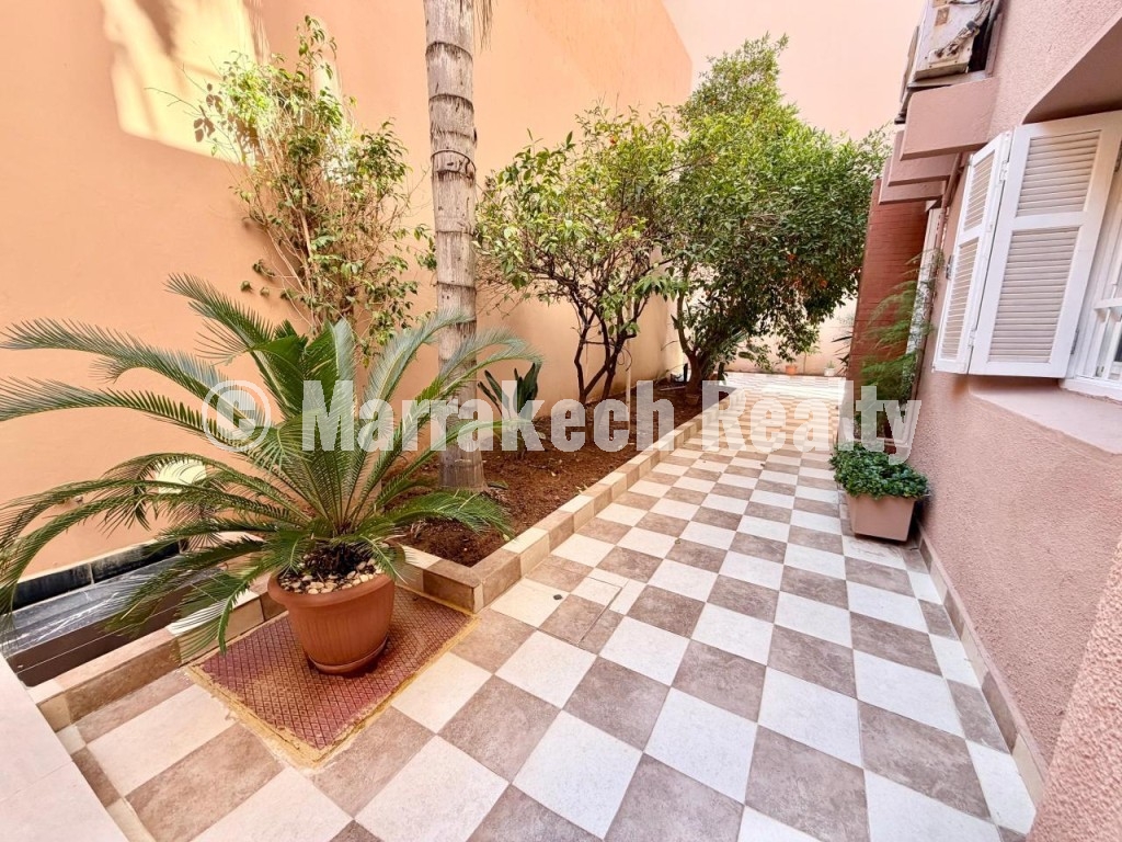 3-suite villa floor for rent in the heart of Gueliz