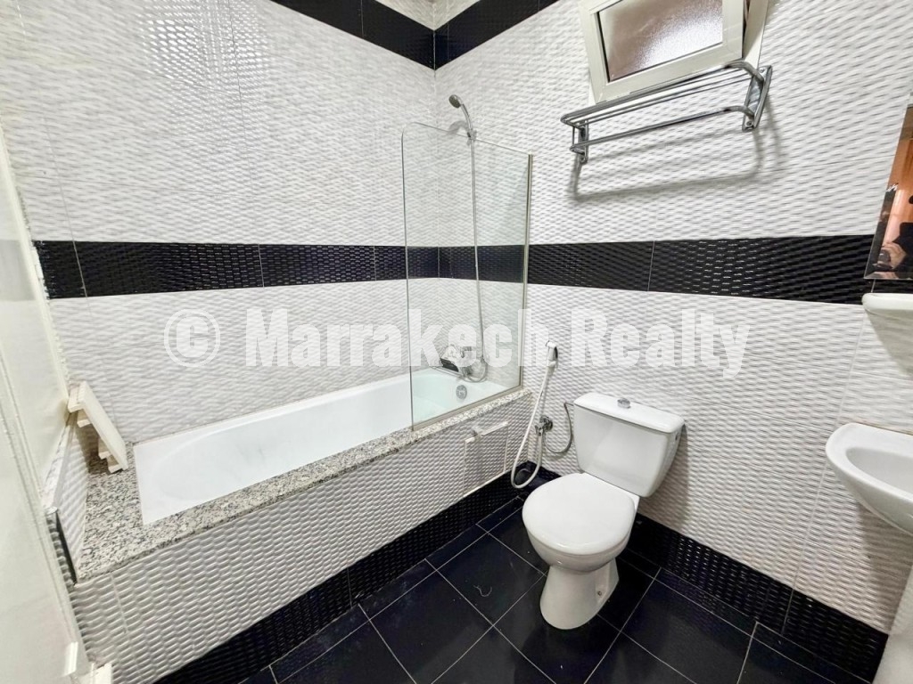 3-suite villa floor for rent in the heart of Gueliz