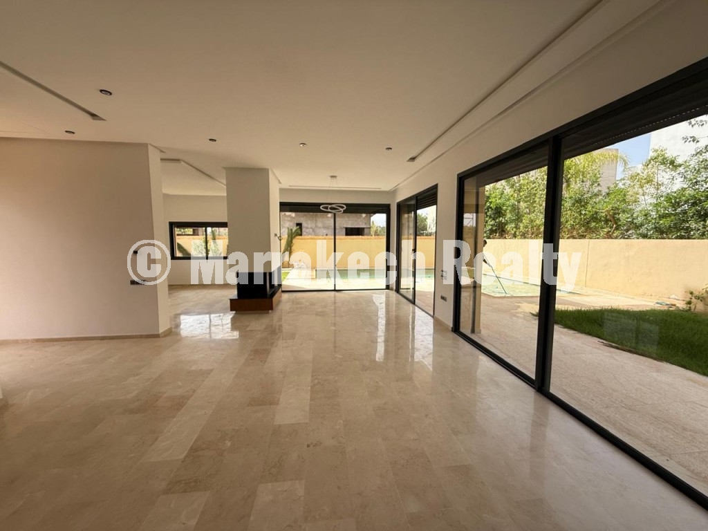 Villa moderne 5 suites à vendre à Amelkis