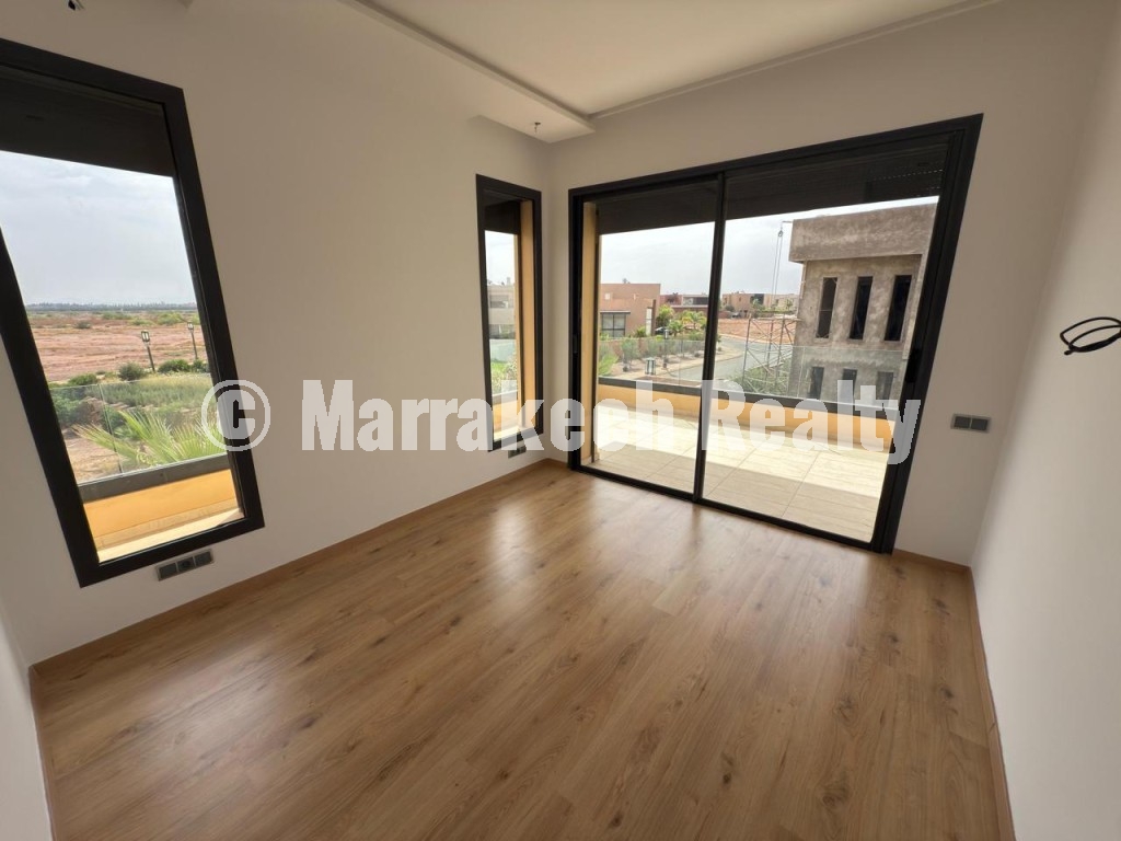 Villa moderne 5 suites à vendre à Amelkis