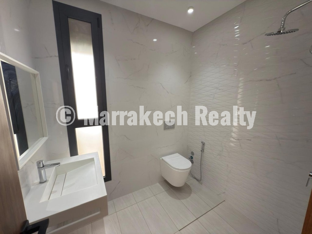 Villa moderne 5 suites à vendre à Amelkis