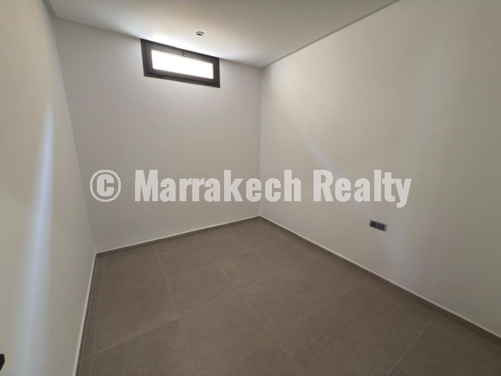 Villa moderne 5 suites à vendre à Amelkis
