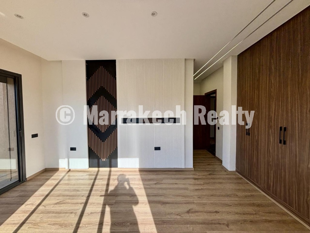 Villa neuve 4 suites à vendre sur Noria Golf