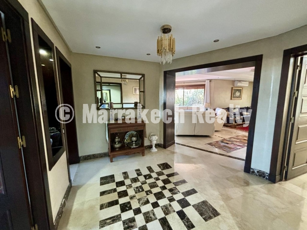 Spacious Apartment for Sale – El Dorado Residence