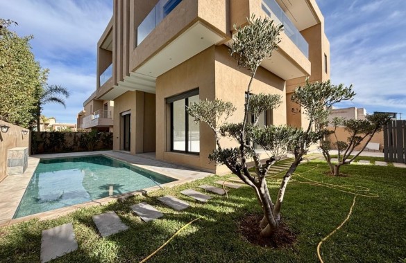 Villa neuve 4 suites à vendre sur Noria Golf
