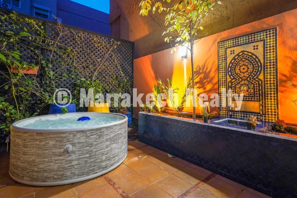 Appartement Meublé avec Jacuzzi au Cœur de Guéliz