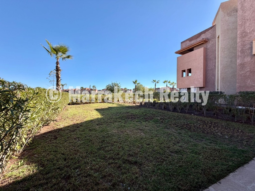 Ground floor apartment with 3 bedrooms for rent (Prestigia Agate)