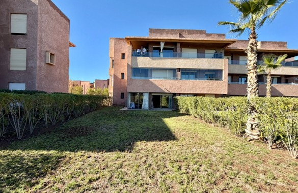 Ground floor apartment with 3 bedrooms for rent (Prestigia Agate)