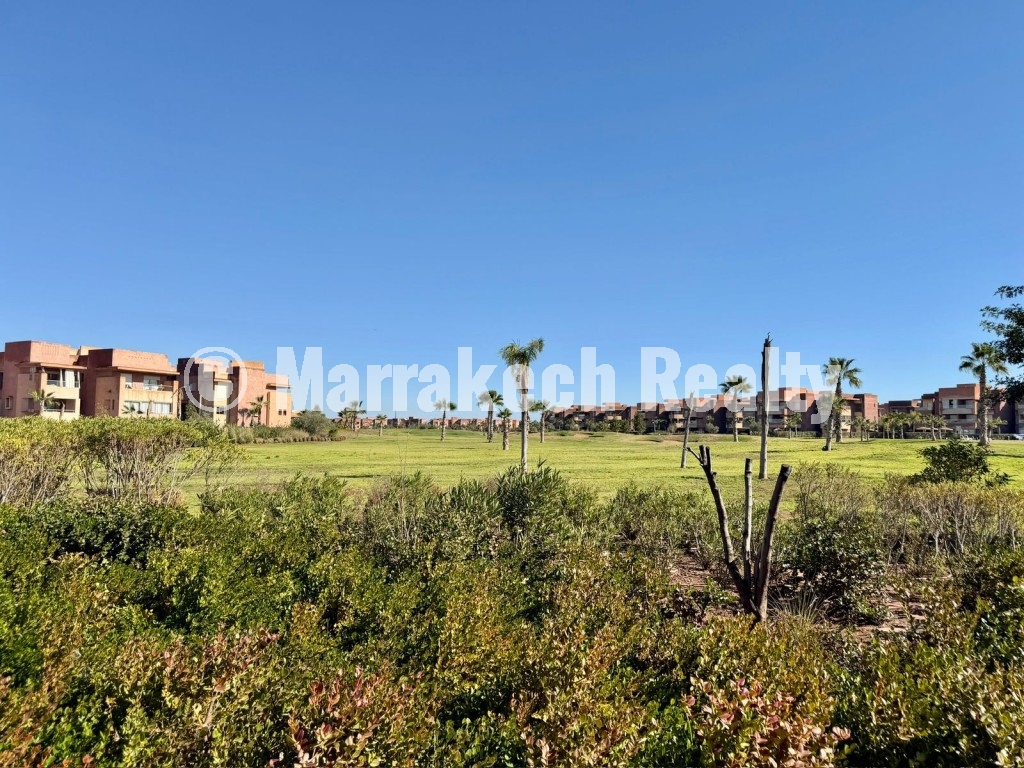 Ground floor apartment with 3 bedrooms for rent (Prestigia Agate)