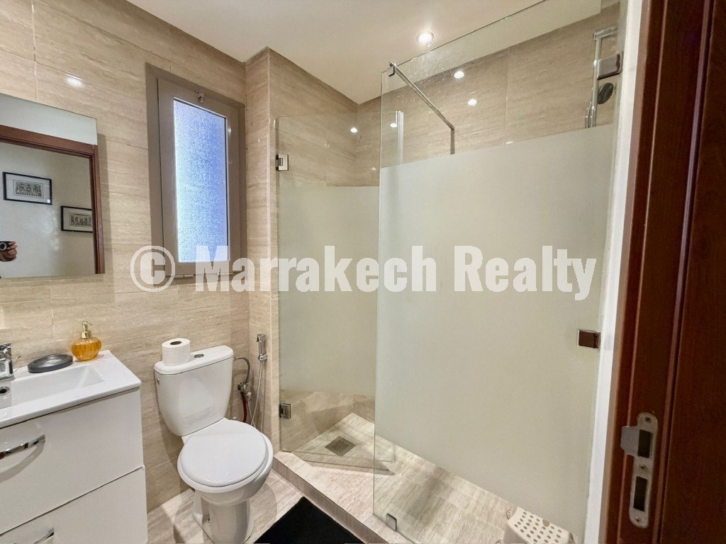 Ground floor apartment with 3 bedrooms for rent (Prestigia Agate)