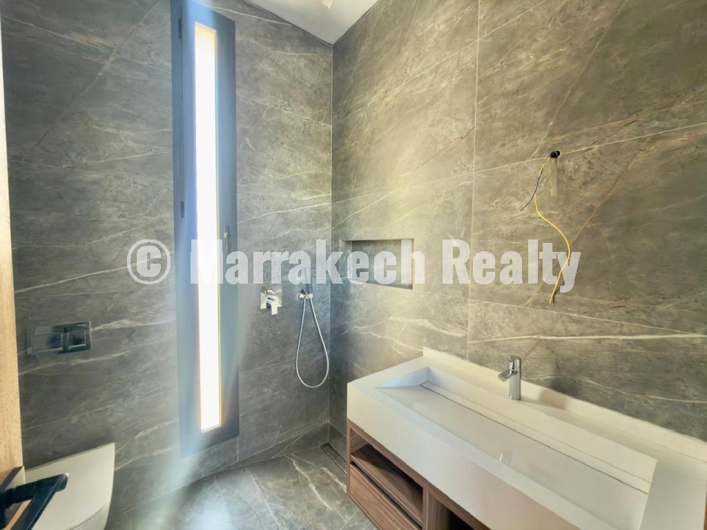 Villa Jumelée à Vendre Route de l’Ourika – 4 Suites