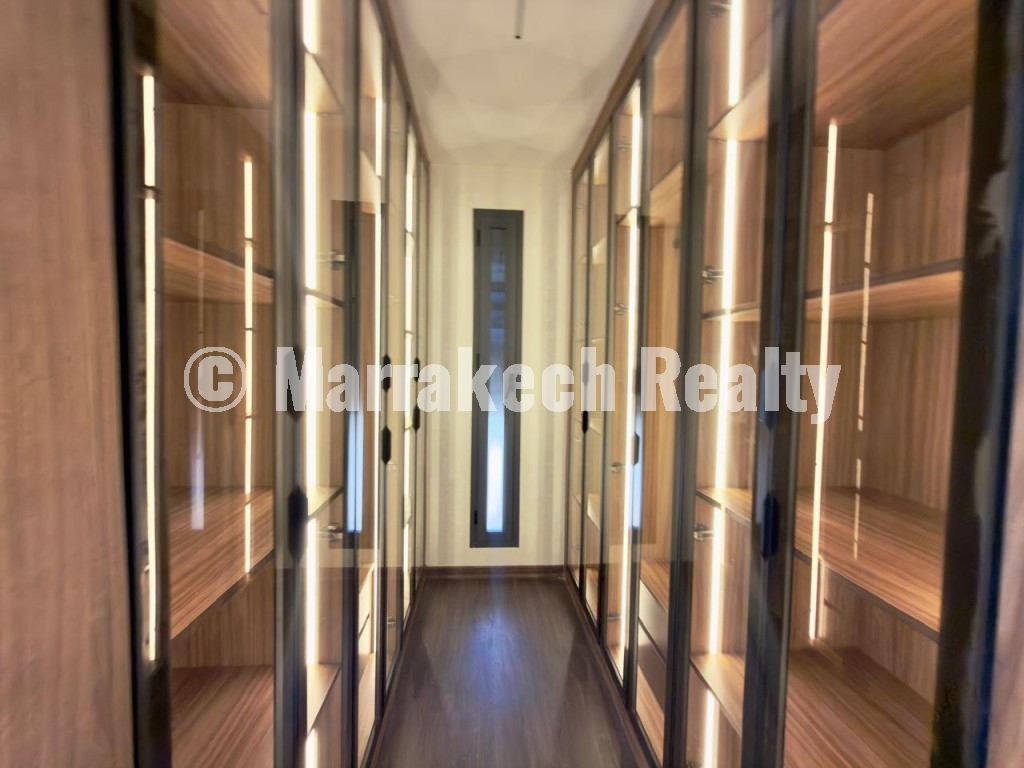 Villa Jumelée à Vendre Route de l’Ourika – 4 Suites