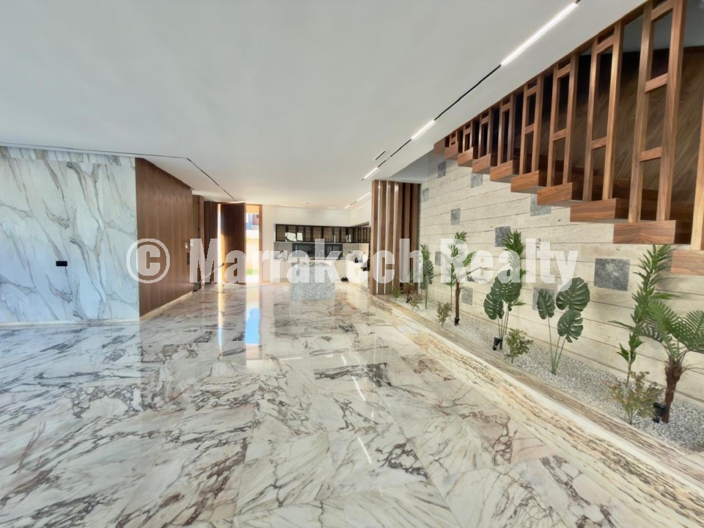 Villa Jumelée à Vendre Route de l’Ourika – 4 Suites
