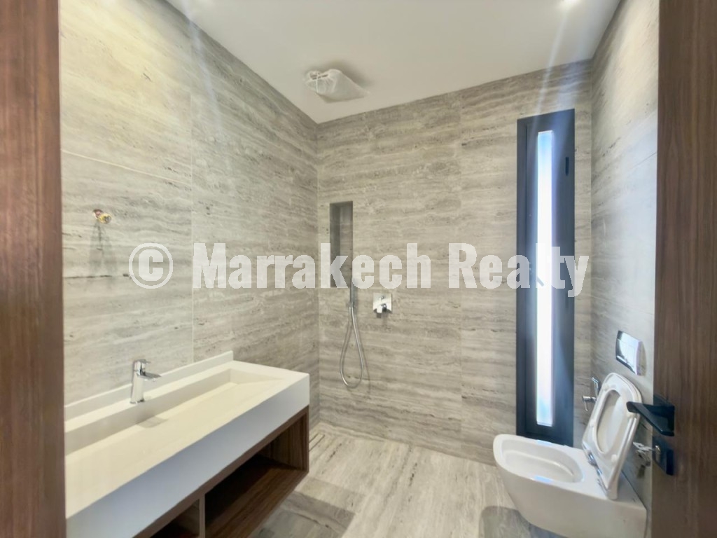 Villa Jumelée à Vendre Route de l’Ourika – 4 Suites