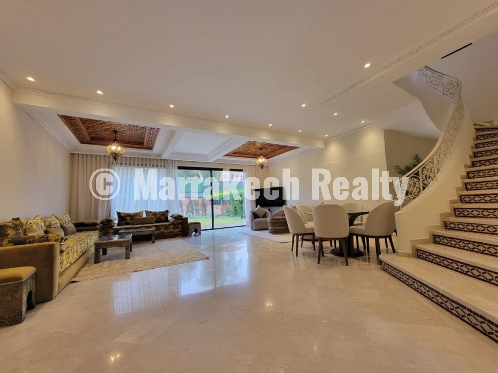Furnished 3-bedroom villa for rent on the Casa road