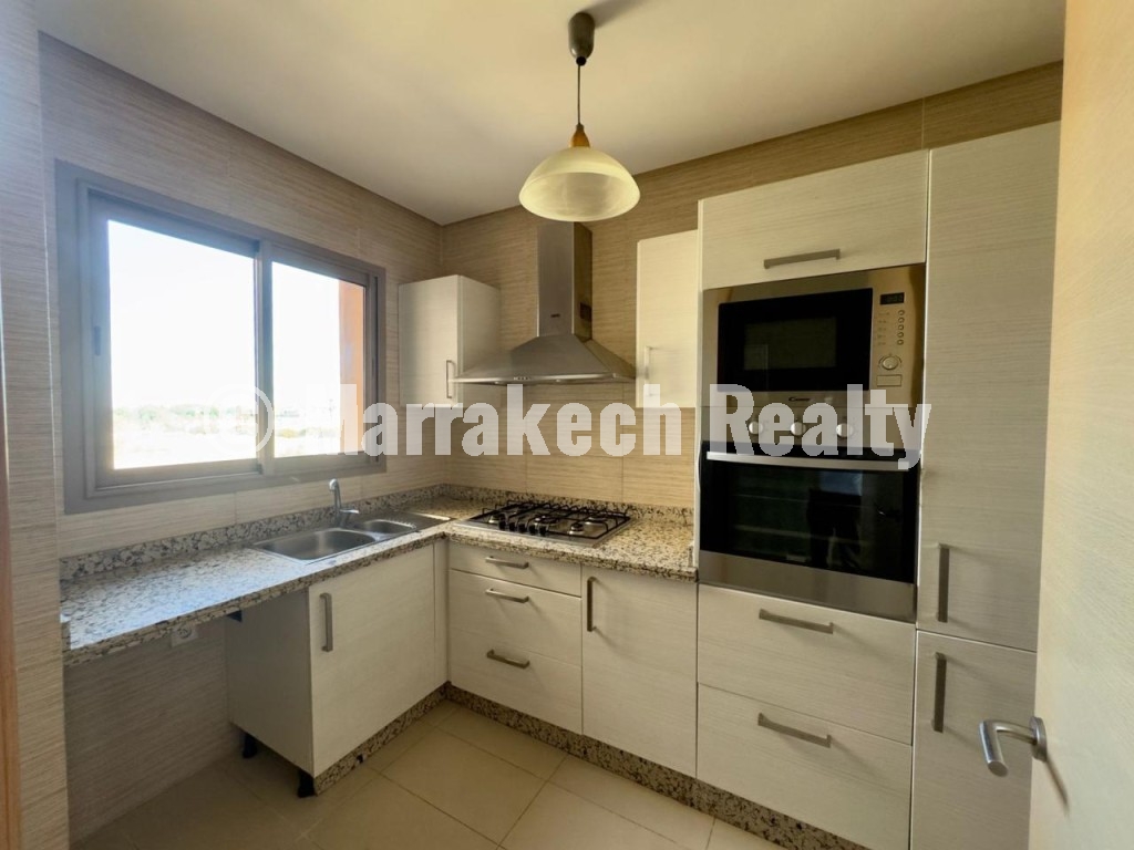 Golf-front apartment for rent in Prestigia Corail