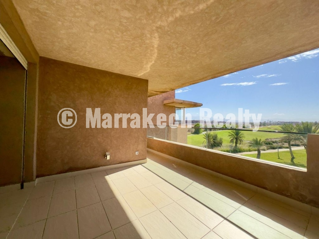 Golf-front apartment for rent in Prestigia Corail
