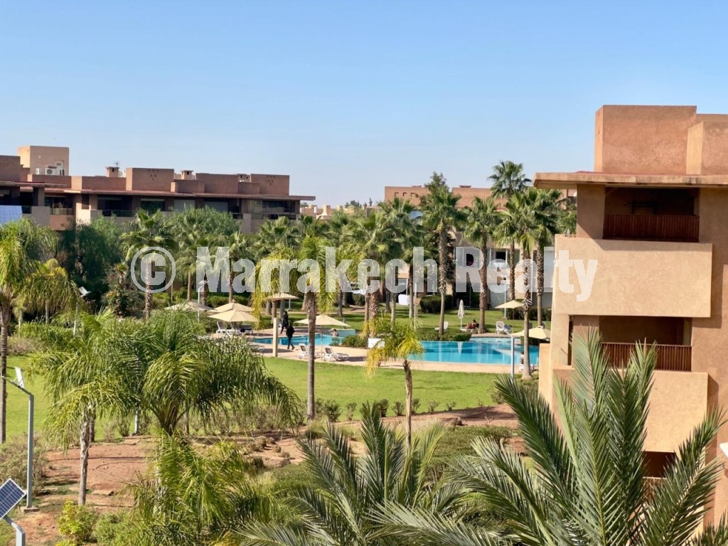 Golf-front apartment for rent in Prestigia Corail