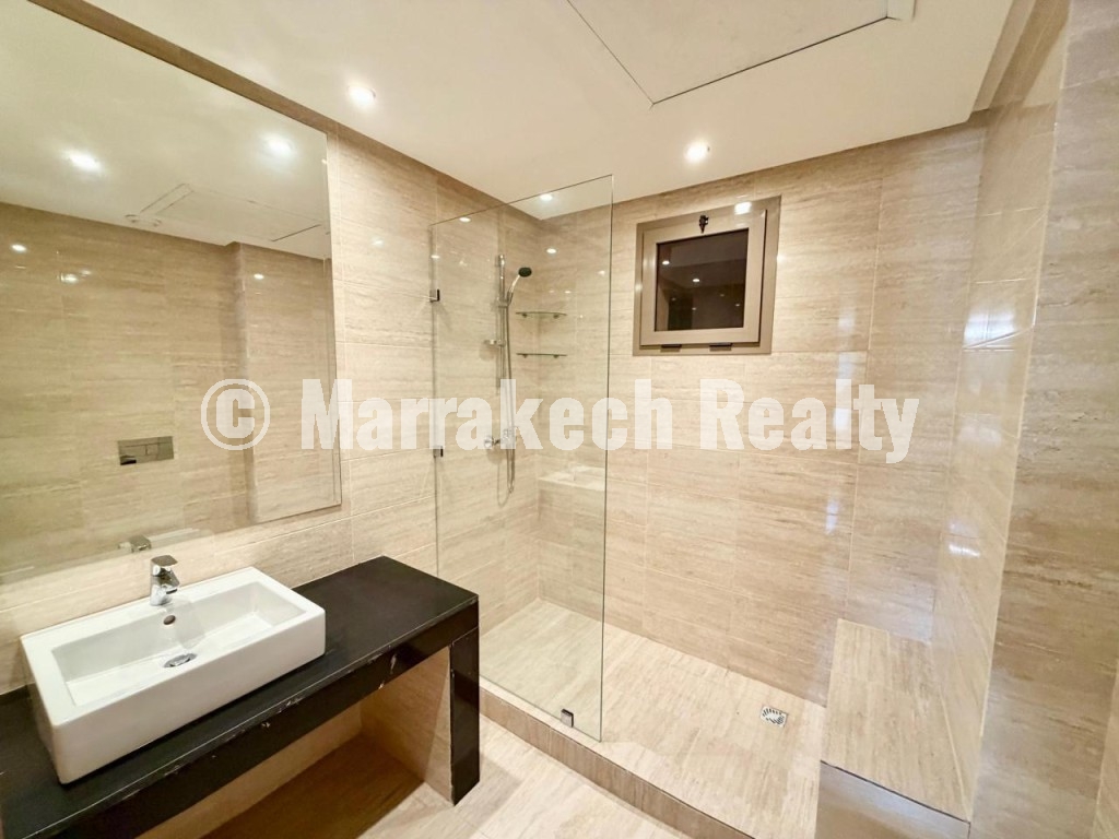 Beautiful garden-level apartment for rent in Marrakech village