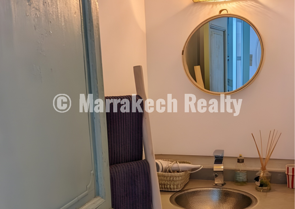 Riad d’Exception à Vendre – Emplacement Premium au Cœur de la Médina
