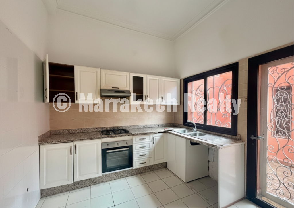 Family villa with fireplace – Quiet and secure neighborhood