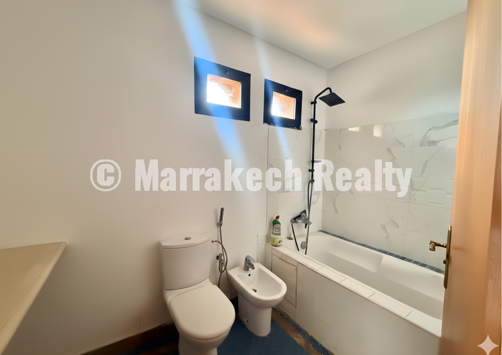 Family villa with fireplace – Quiet and secure neighborhood