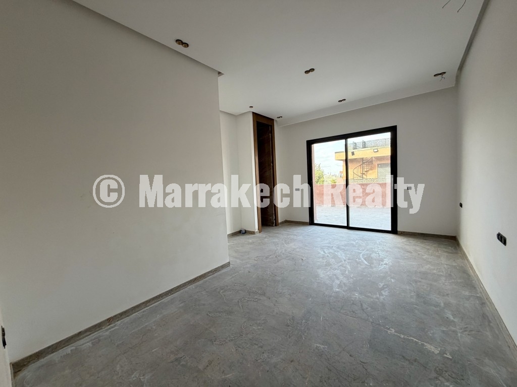 Villa Neuve à Vendre à Akenza – Route de Tahanaout