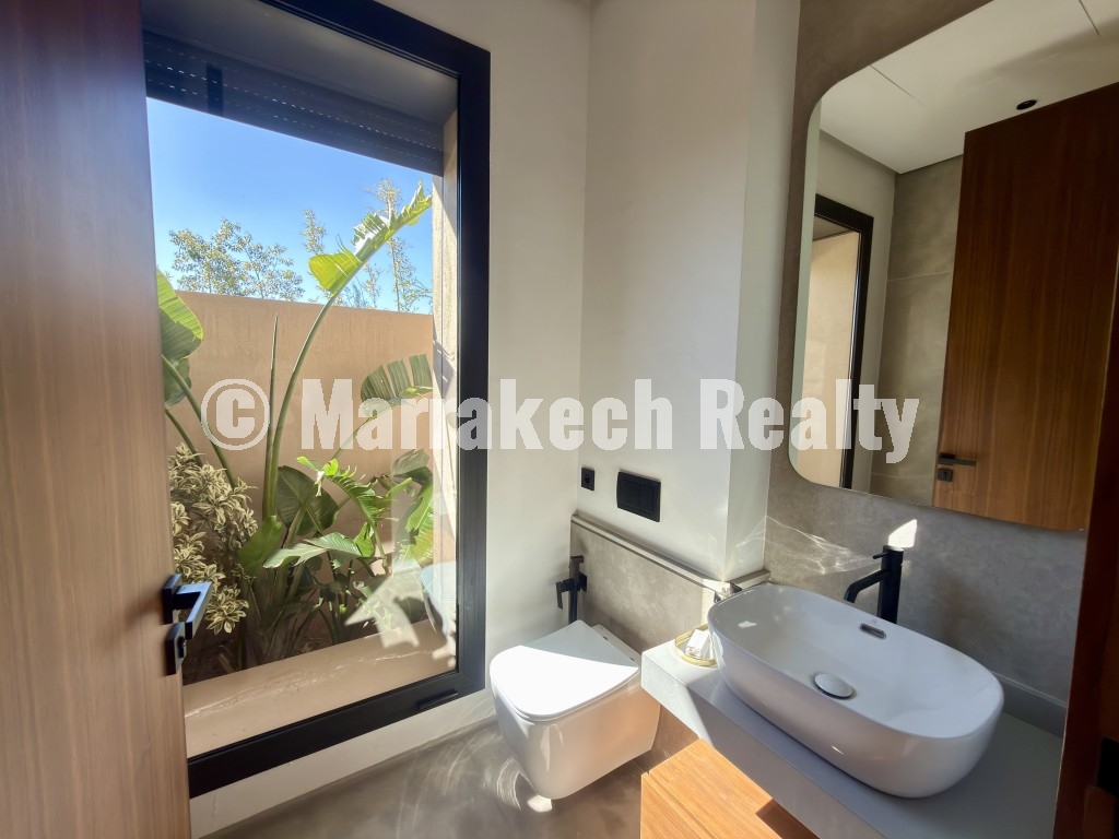 Villa de Luxe 4 Suites à Vendre – Route de l’Ourika