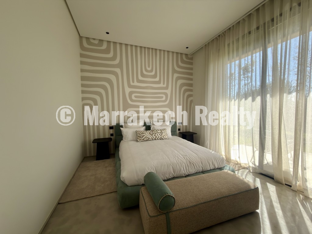 Villa de Luxe 4 Suites à Vendre – Route de l’Ourika