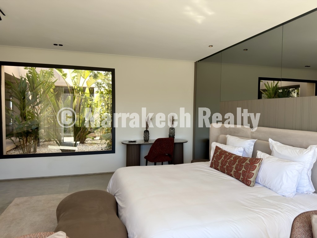 Villa de Luxe 4 Suites à Vendre – Route de l’Ourika