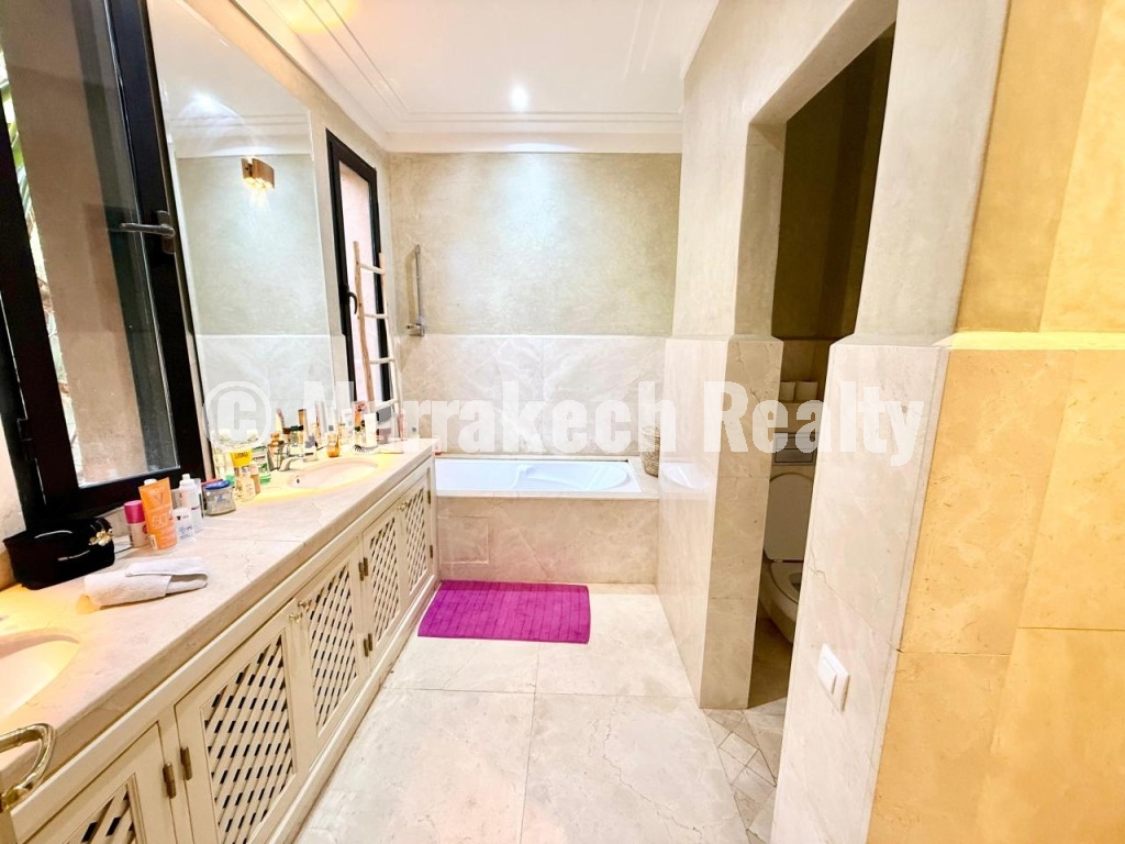 Villa D’exception 4 Chambres A Vendre Boulevard mohamed 6