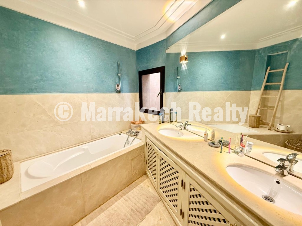 Villa D’exception 4 Chambres A Vendre Boulevard mohamed 6