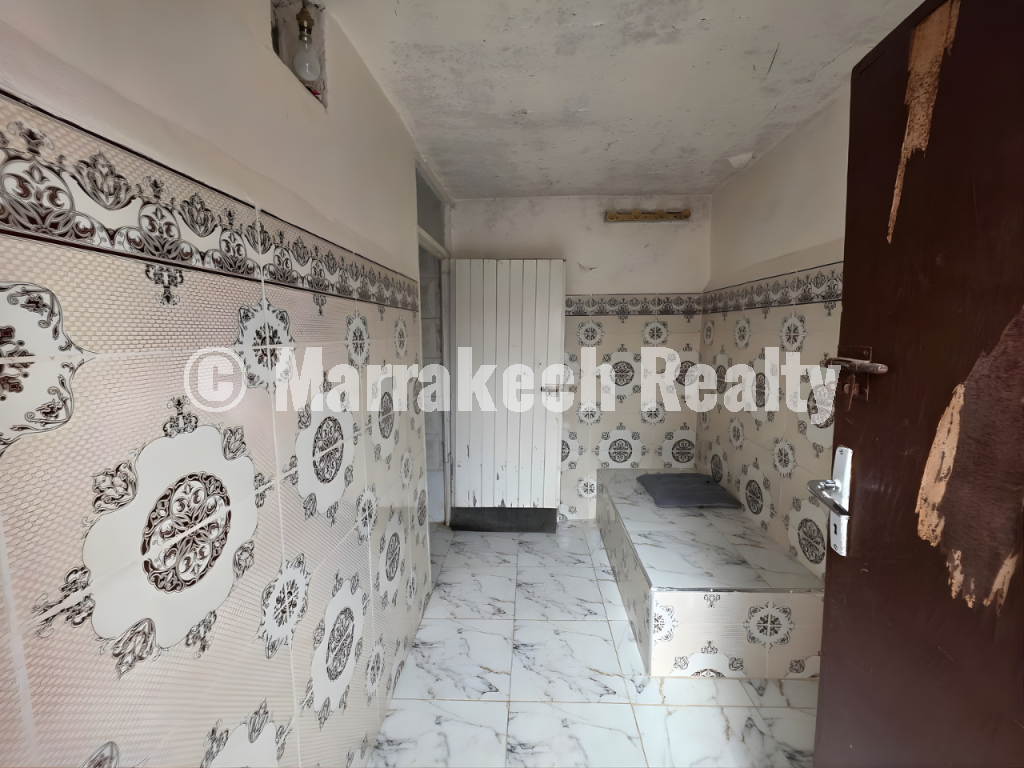 Opportunité Rare – 2 Riads Mitoyens à Rénover – Kasbah Marrakech