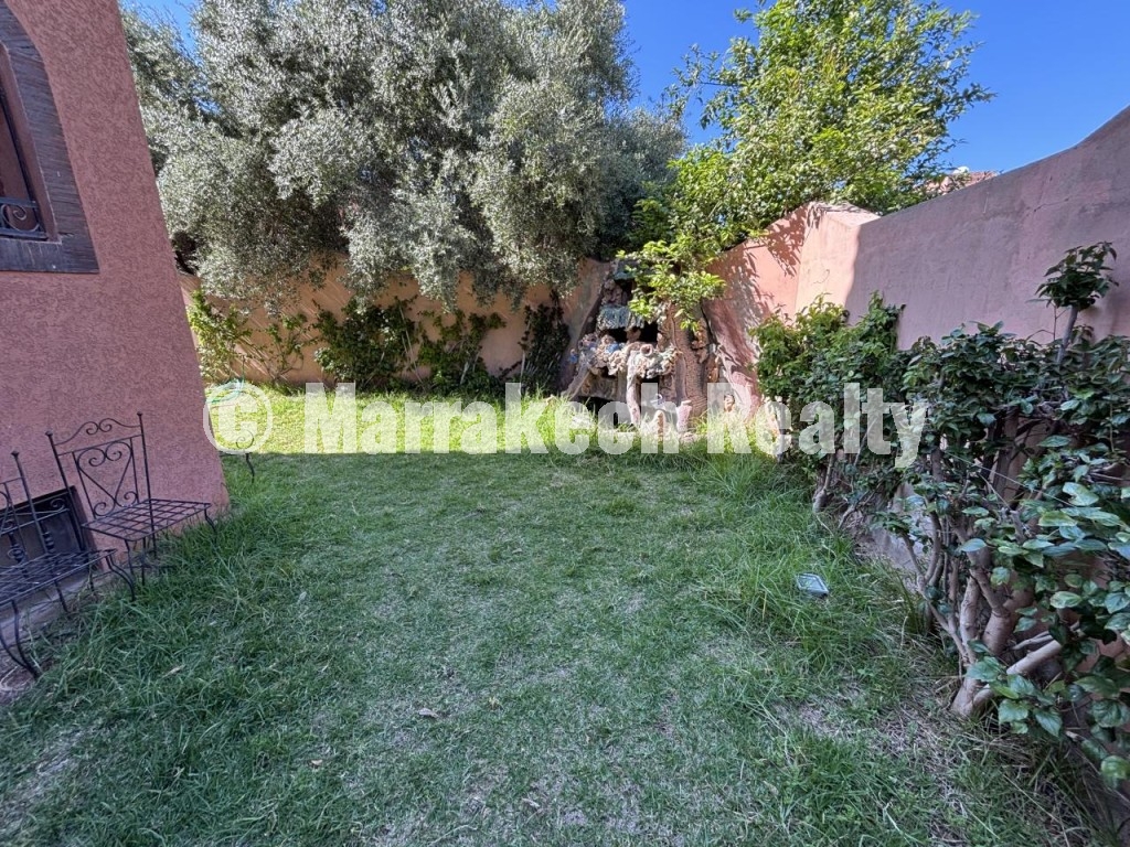 Villa Traditionnelle à Vendre sur Targa