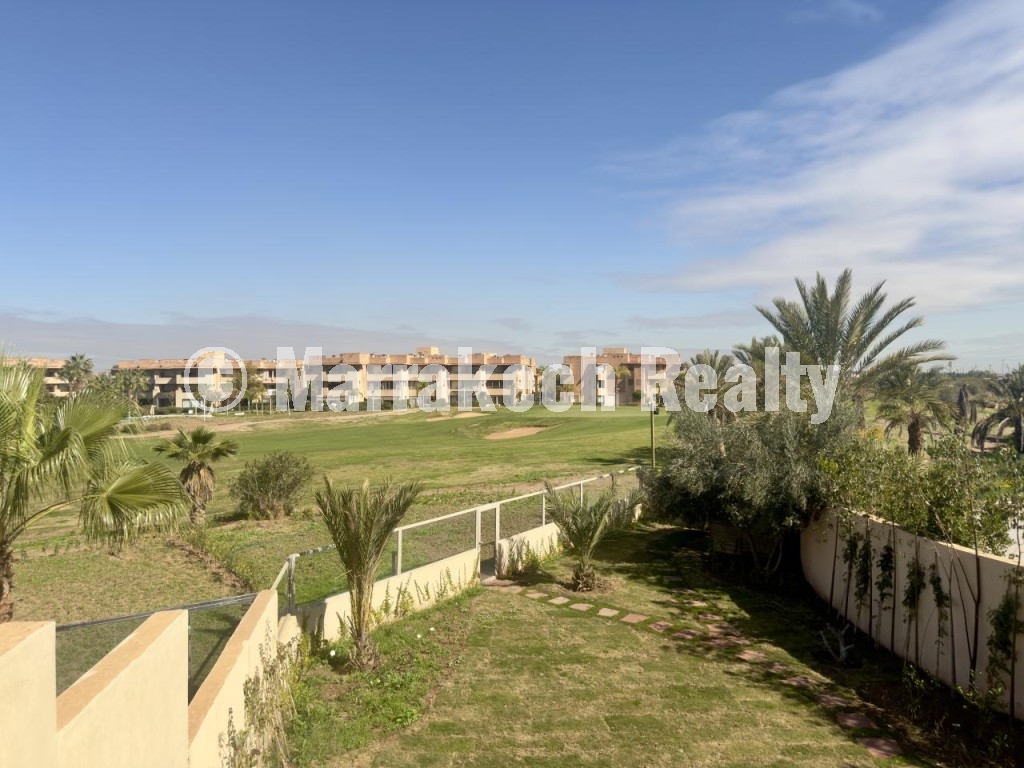 Villa 3 chambres 3 façades à vendre à Prestigia