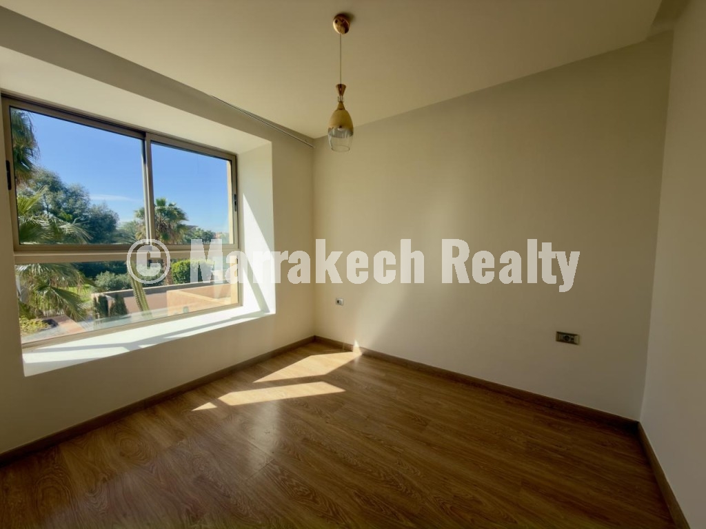 Villa 3 chambres 3 façades à vendre à Prestigia