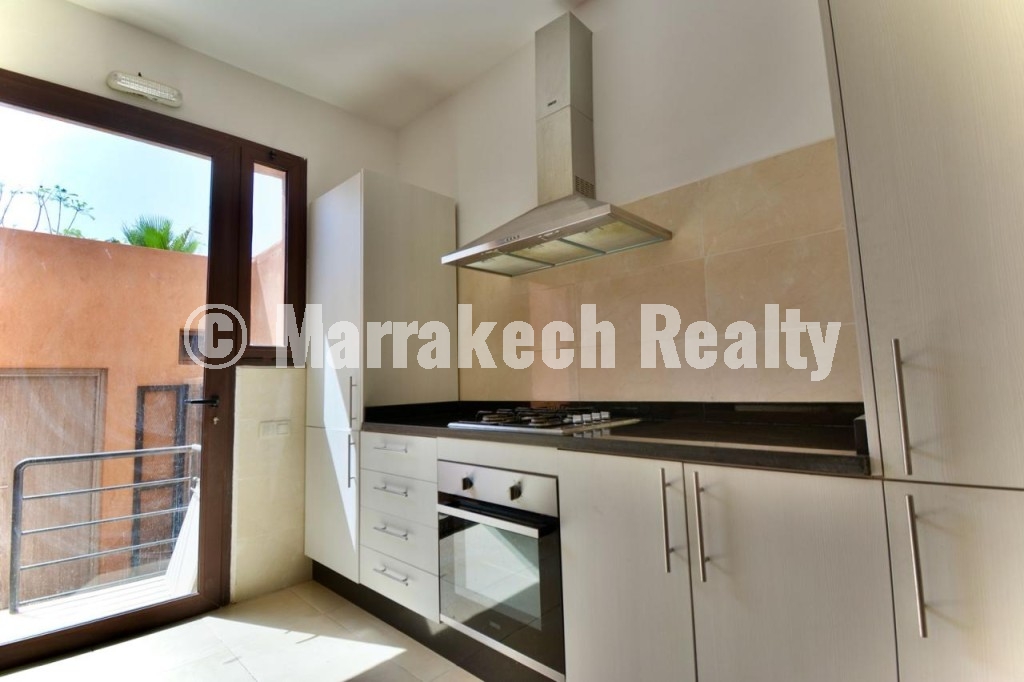 Location Villa Marrakech Golf avec Piscine Privée – Résidence Sécurisée Route Ourika