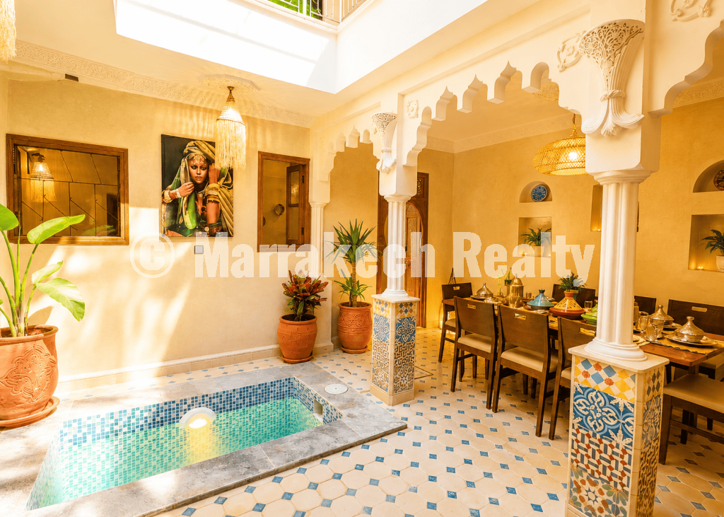 Charming 5-Bedroom Riad in the Heart of the Medina for Sale