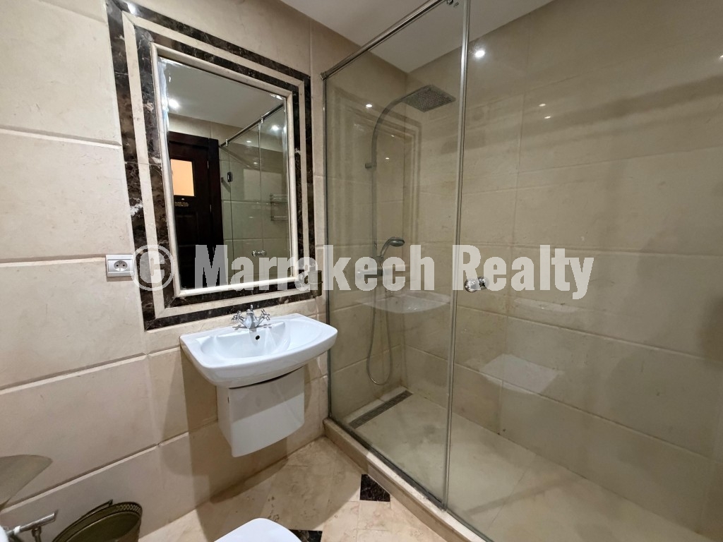 Appartement Rez-de-Jardin à Vendre – Avenue Mohammed VI