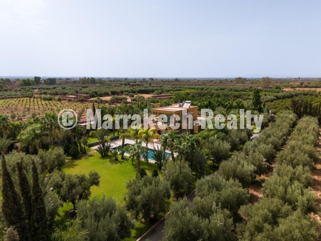 Luxury Farmhouse Villa for Rent – Fes Road