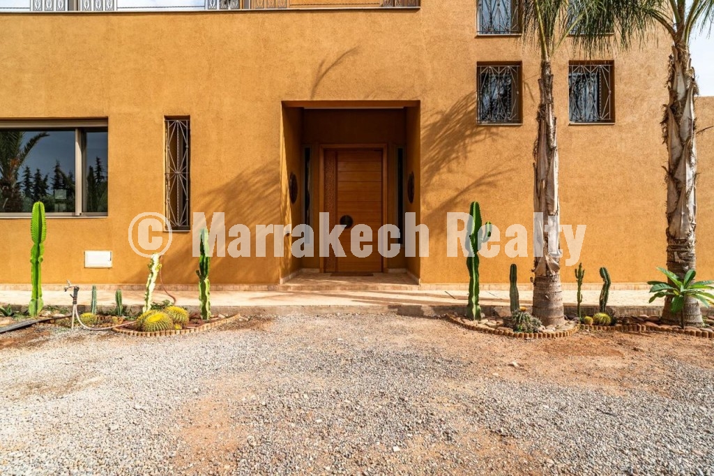 Luxury Farmhouse Villa for Rent – Fes Road