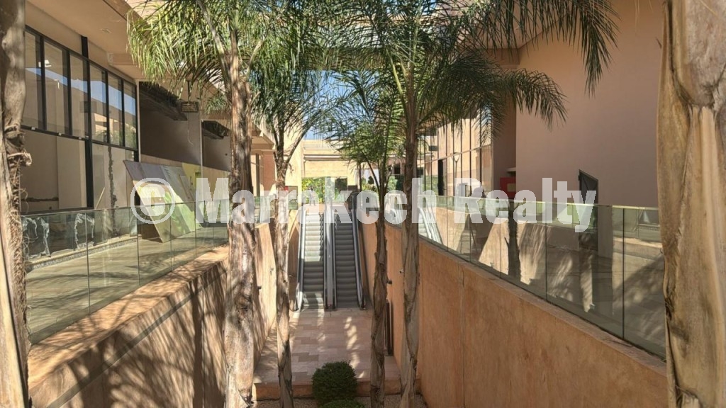 Magnificent Commercial Premises for Rent – Prestigia