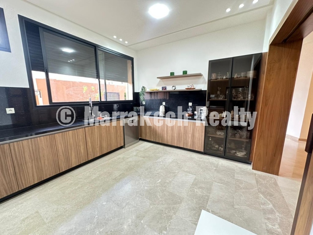 Villa d’exception à vendre – 5 chambres – Agdal