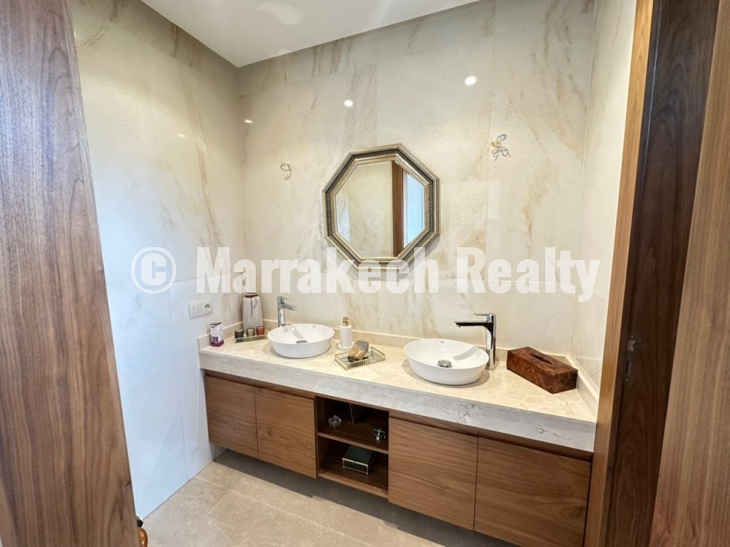 Villa d’exception à vendre – 5 chambres – Agdal