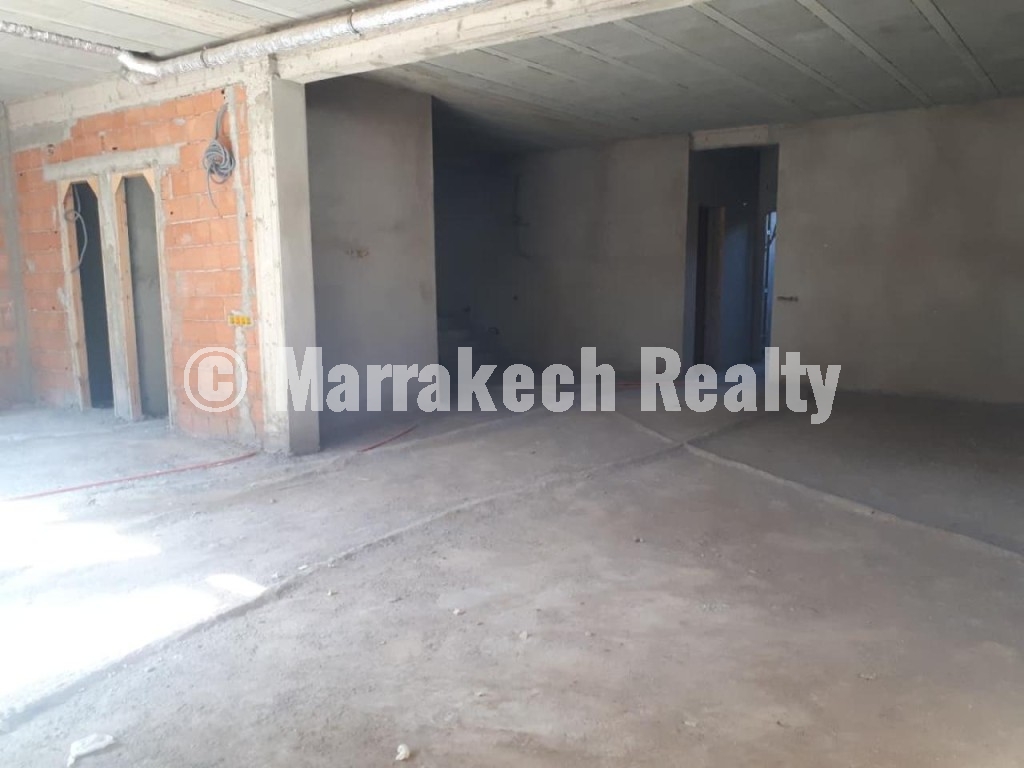 For Sale – Semi-Finished Villa – 5 Bedrooms