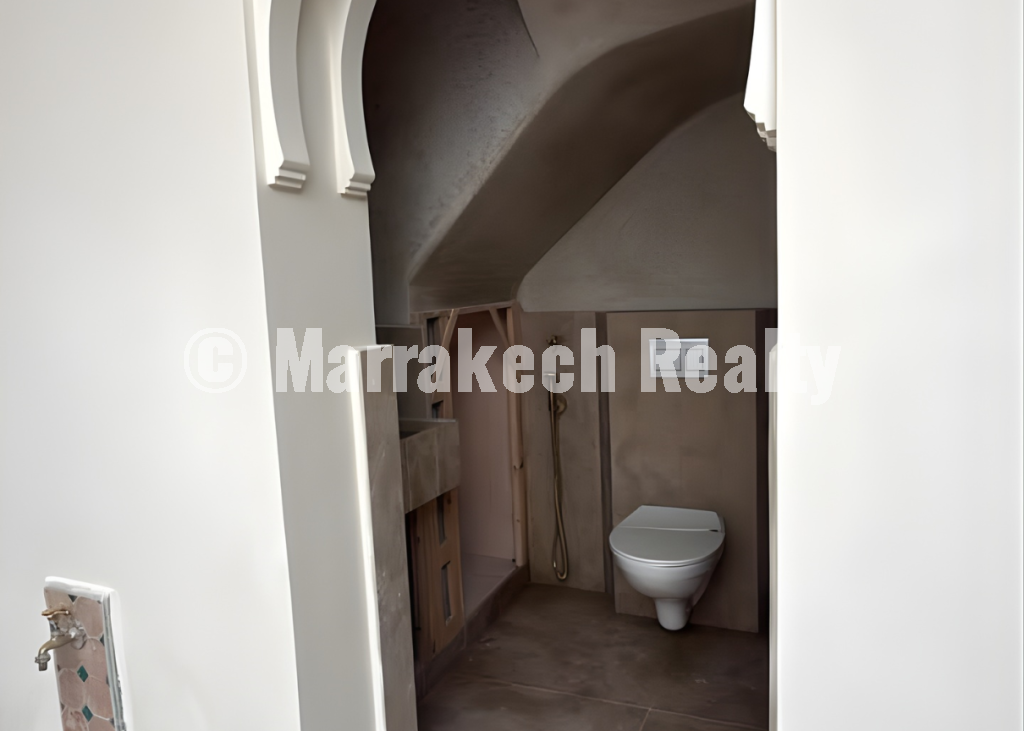 Renovated Riad with 3 Suites for Sale – Bab Doukkala