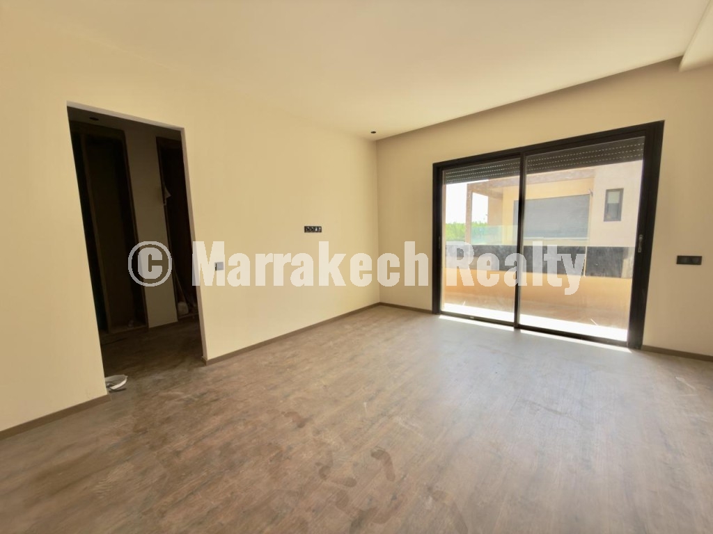 Magnifique Villa de 5 Suites à Louer – MYSK