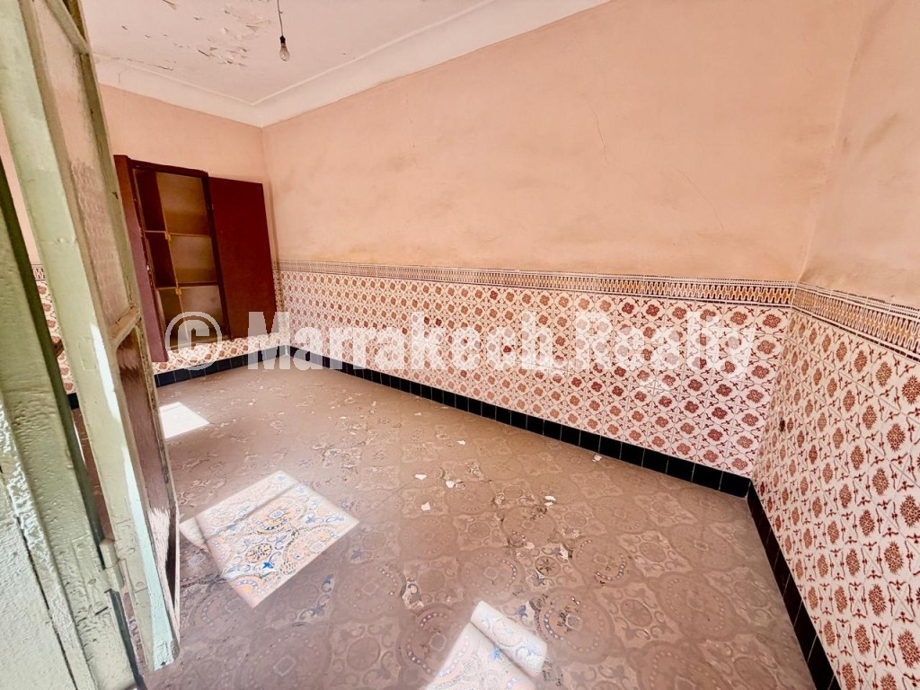 Riad Authentique à Rénover avec Maisonnette à 5 Min de Jemaa El-Fna